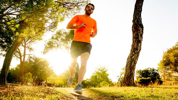 Man runing in the park